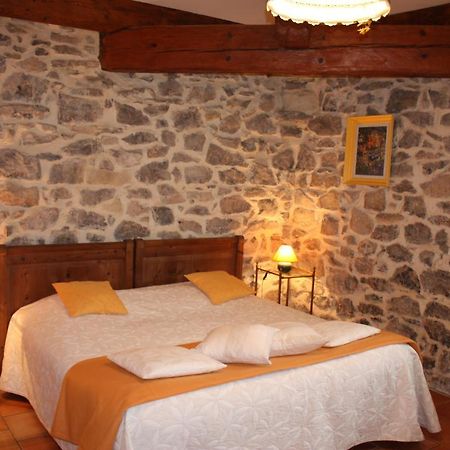 Domaine De "Creva-Tinas" Panzió Mailhac Kültér fotó
