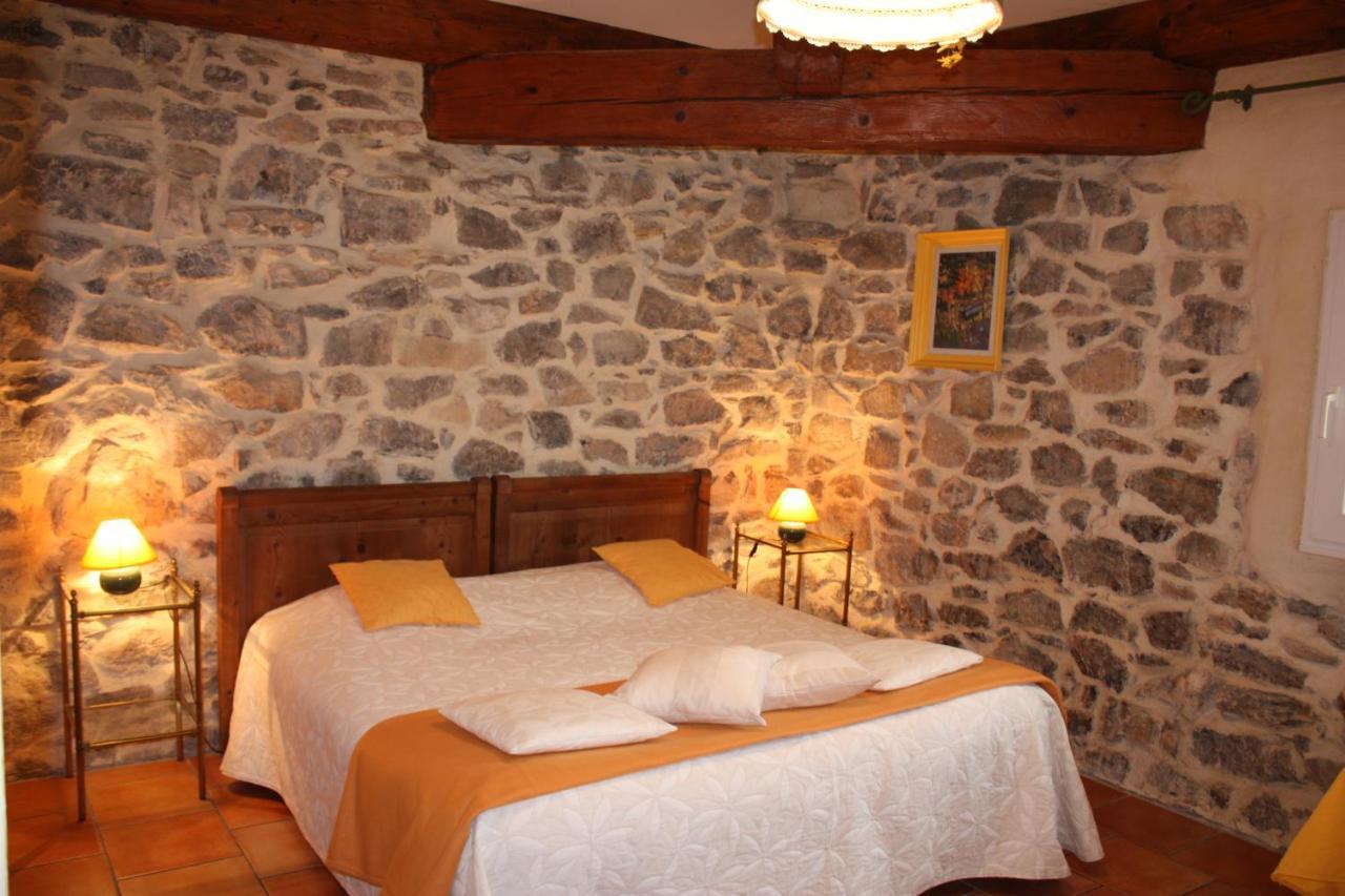 Domaine De "Creva-Tinas" Panzió Mailhac Kültér fotó