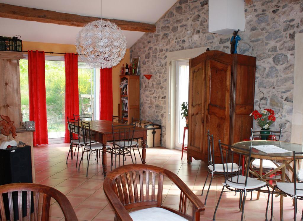 Domaine De "Creva-Tinas" Panzió Mailhac Kültér fotó